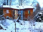 Maison bio climatique (et son jardin) sous la neige